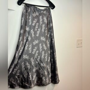 Silk midi skirt with floral detail